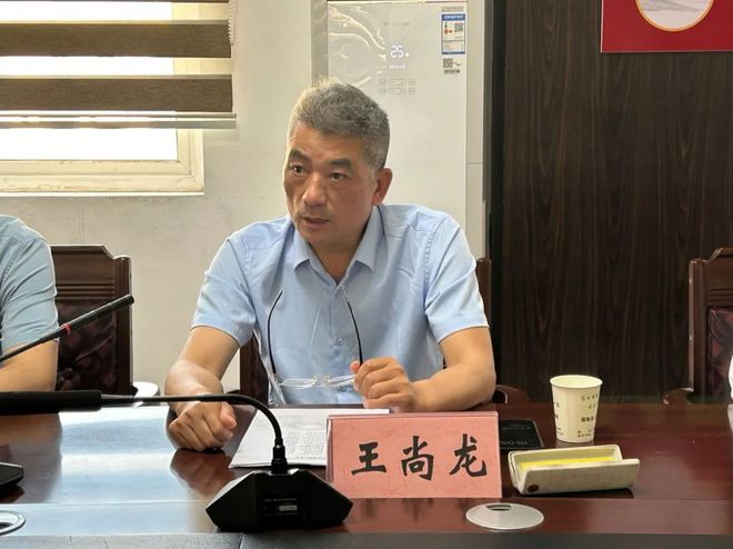 固始县2024年血液净化治疗质控中心会议暨质控专题培训会在县人民医院顺利召开(图2)